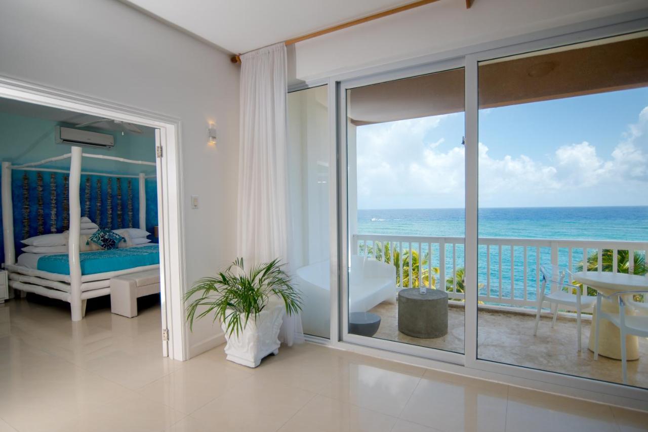 Ocho Rios Penthouse At Whispering Seas Apartment Exterior photo