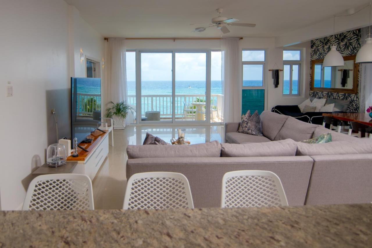 Ocho Rios Penthouse At Whispering Seas Apartment Exterior photo