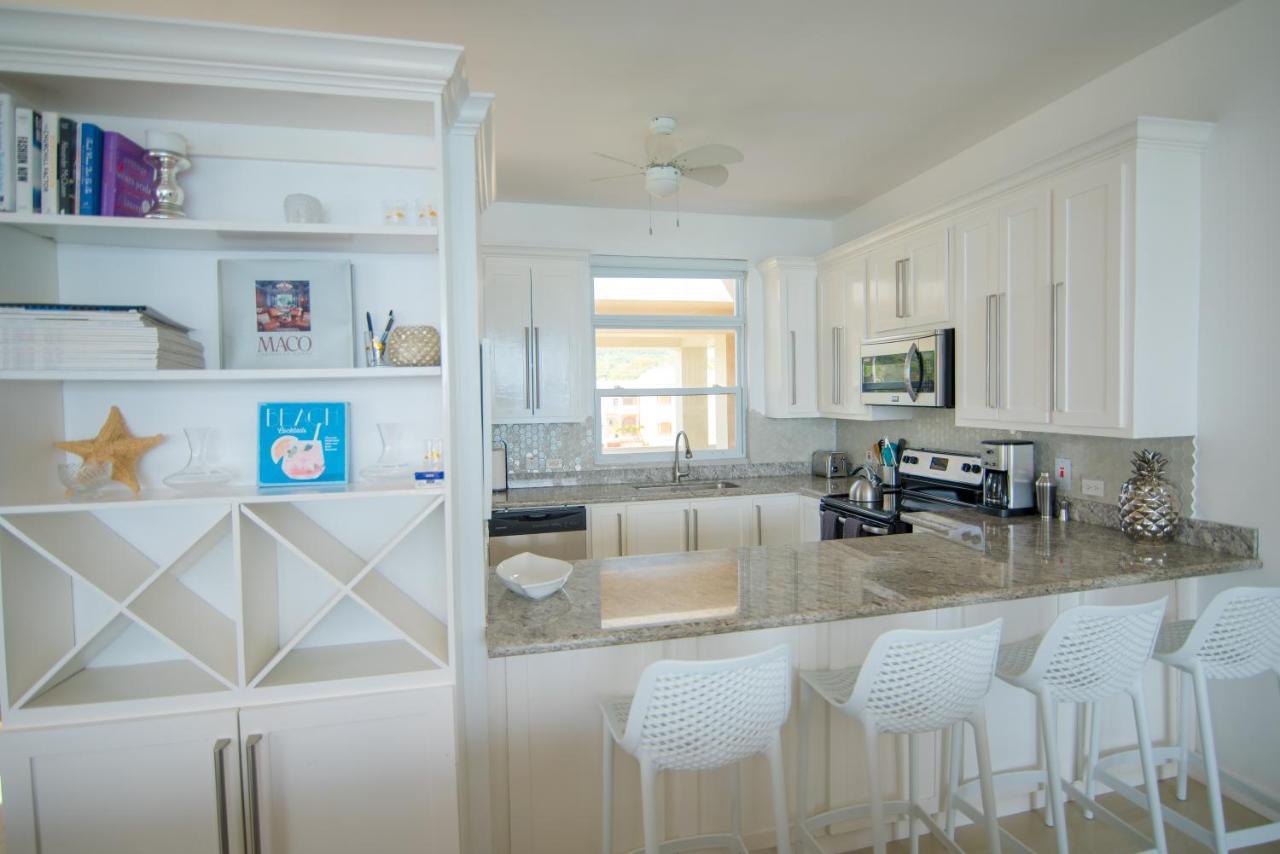 Ocho Rios Penthouse At Whispering Seas Apartment Exterior photo