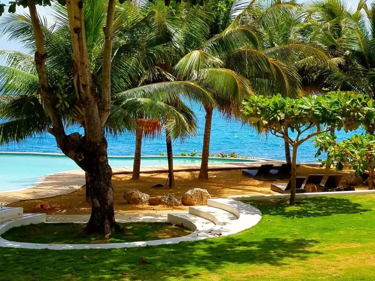Ocho Rios Penthouse At Whispering Seas Apartment Exterior photo