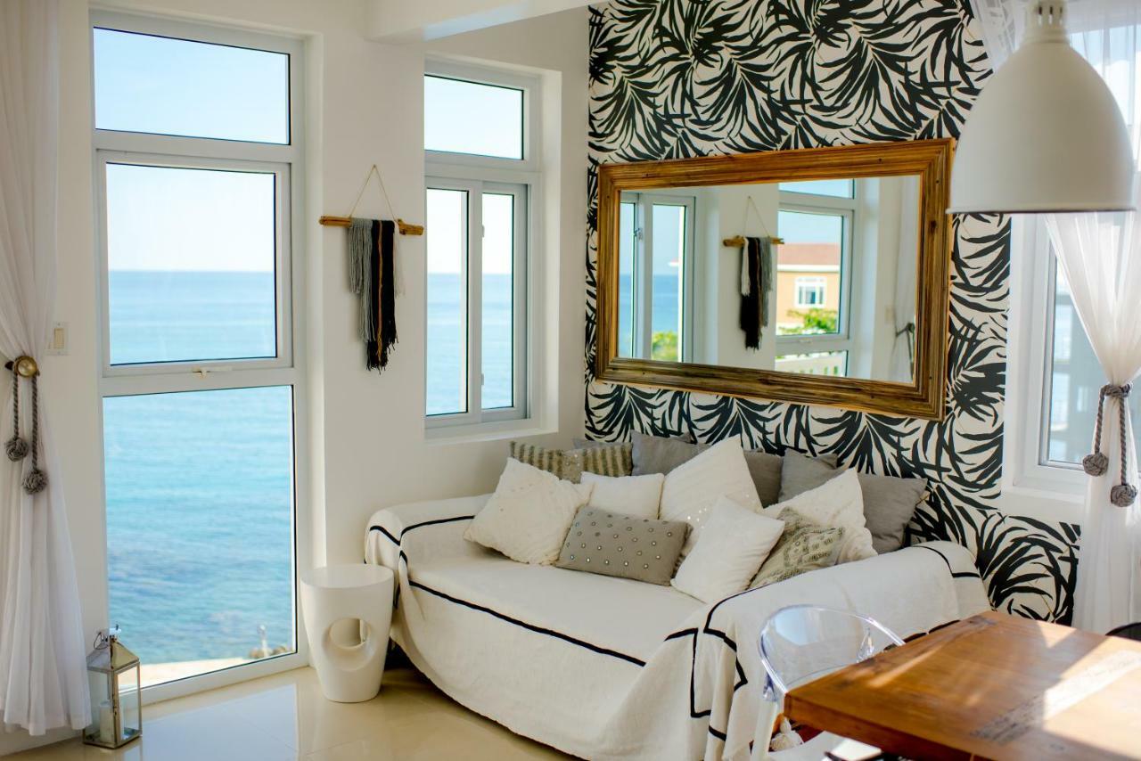 Ocho Rios Penthouse At Whispering Seas Apartment Exterior photo