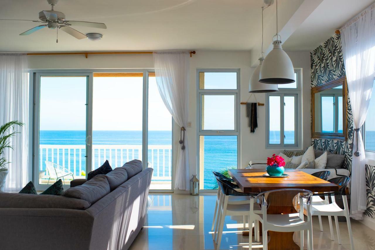 Ocho Rios Penthouse At Whispering Seas Apartment Exterior photo