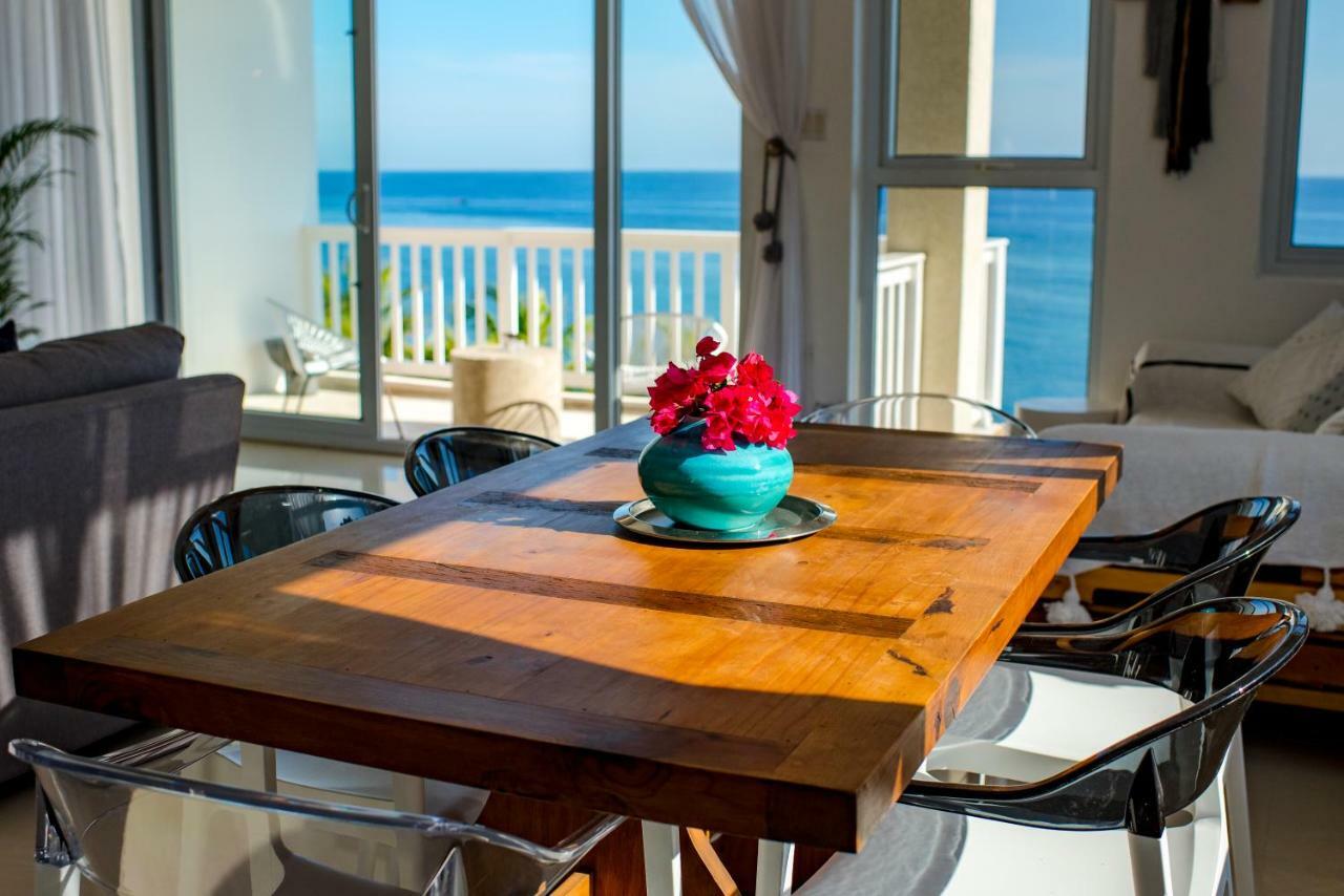 Ocho Rios Penthouse At Whispering Seas Apartment Exterior photo